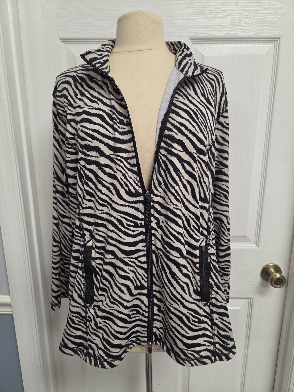 Lulu-B Black & White Zebra-Print Bomber Jacket - Picture 2 of 11